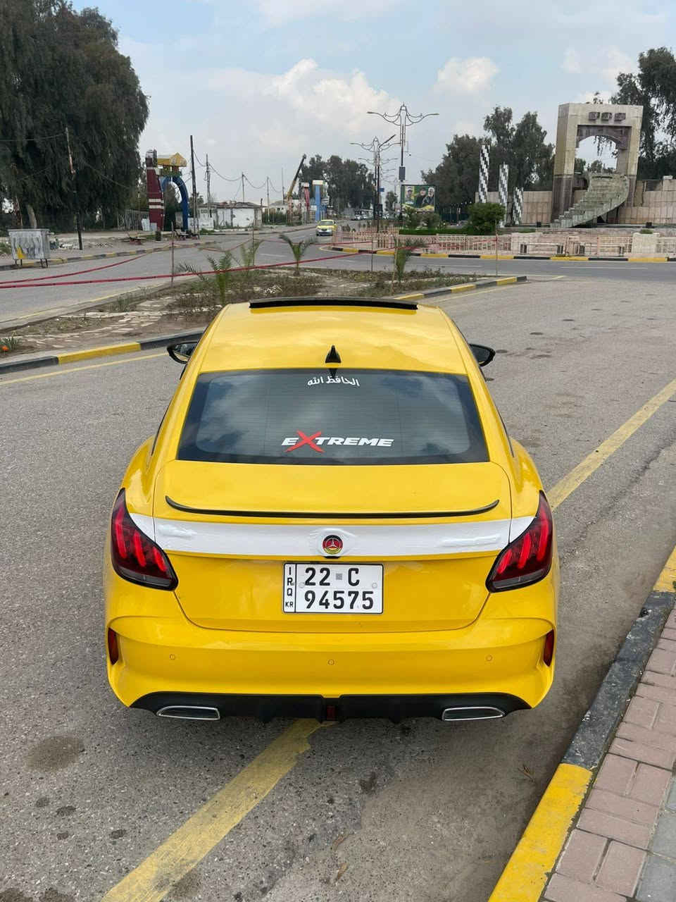 الفول اعلى فئة  1500 Turbo ✈️
موديل 2022

صبغ فقط باب النفر ]]] رقم اربيل بسمي 

السعر ١٢٠ مجال بسيط     يرهم مراوس مع تكسي حسب الاتفاق
                                   
   للاستفسار اتصل على *********** يتوفر واتس اب

🛸 خمس كاميرات دوارة 360'
🛸 مصابيح نهارية LED
🛸عداد ديجتال
🛸مصابيح خلفية LED
🛸مرايا جانبية كهربائية
🛸ابل كاربلاي و اندرويد اوتو
🛸اشارات في المرايا الجانبية
🛸بصمة تشغيل وبيبان
🛸مقود من الجلد
🛸مقاعد جلد رياضية
🛸مكابح توقف الكترونية EPB 
🛸مكابح انتظار الكترونية AUTO HOLD 
🛸ABS
🛸نظام الثبات الالكتروني ESP
🛸نظام توزيع قوة الكبح EPD
🛸نظام مكابح المنعطفات CBC
🛸حساس ضغط الهواء في الاطارات
🛸فتحة تكيييف خلفي
🛸نوافذ كهربائية 
🛸شاشة 10 انش مع نظام بلوتوث
🛸تحكم بالمقود جهتين 
🛸مداخل USB مع شاحن
🛸Apple Car Play
🛸كاميرا خلفية مع حساس خلفي
🛸مثبت سرعة
🛸 شفتات استيرن 
🛸تحديد مسار 
🛸دواسات بنزين وبريك معدنية رياضية
🛸ويل 17 من الالومنيوم
🛸رادار امامي
🛸مانع تصادم 🏎️
🛸رادار خلفي 
🛸كامرة 360 درجة
