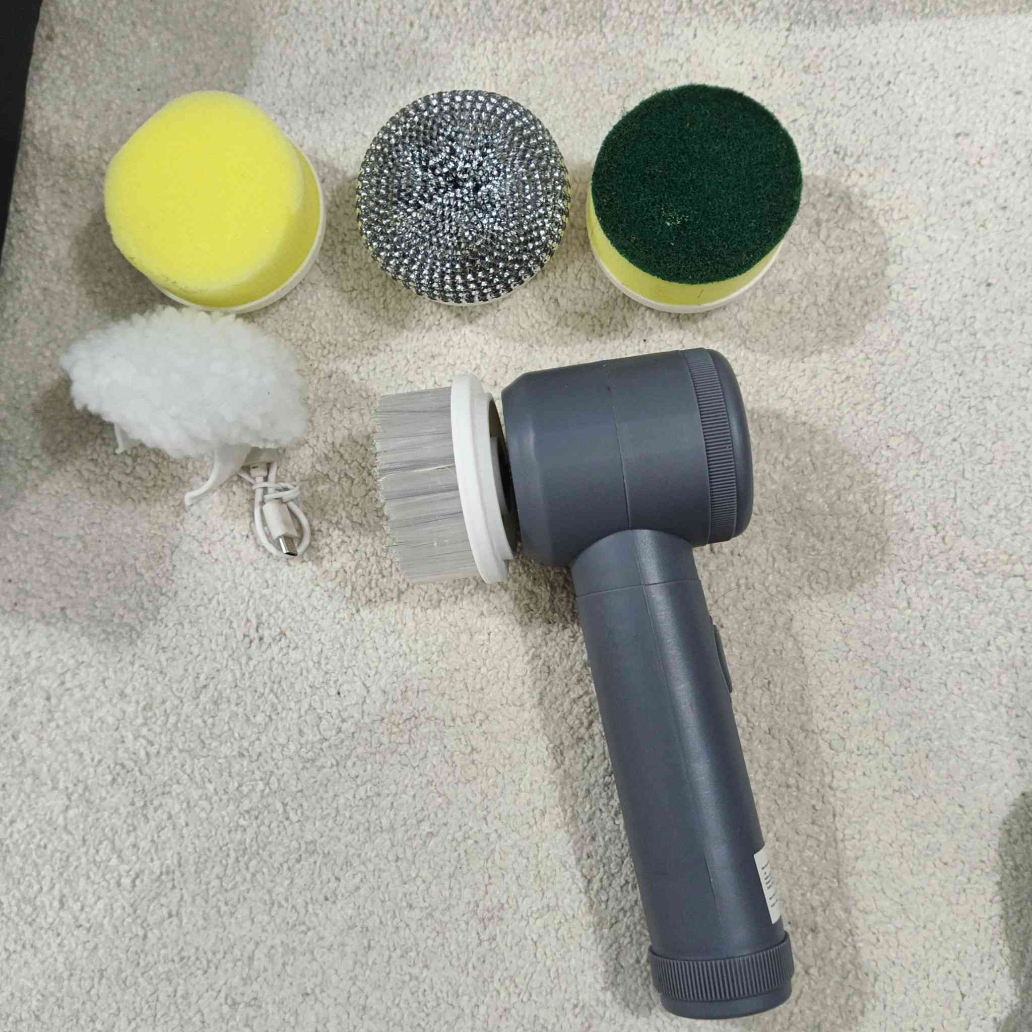 اخوان طلعلي ذني .شسوار مع اربع فرش...وجلايه شحن مع ٥روس ... ثنينهن ٣٠الف


**إذا كنت صاحب هذا الإعلان وتريد حذفه لأي سبب، رجاءا أرسل رسالة إلى الدعم الفني**