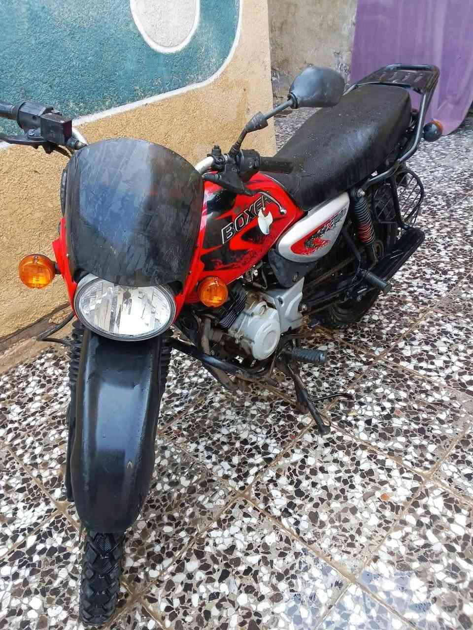 بوكسر موديل22 رقم ديالئ مشروع وطني بي مكان تتحول سنويه ورقم انكليزي لوحتين امامي وخلفيه دراجه مجفته مره وحده تجفيت شركه مكفوله وكل غراضه ما بيهن نقص سعر 1650 بيه مجال بسيط حك الجيه مكاني بغداد مدينه صدر تواصل فيس لو وتساب
***********
