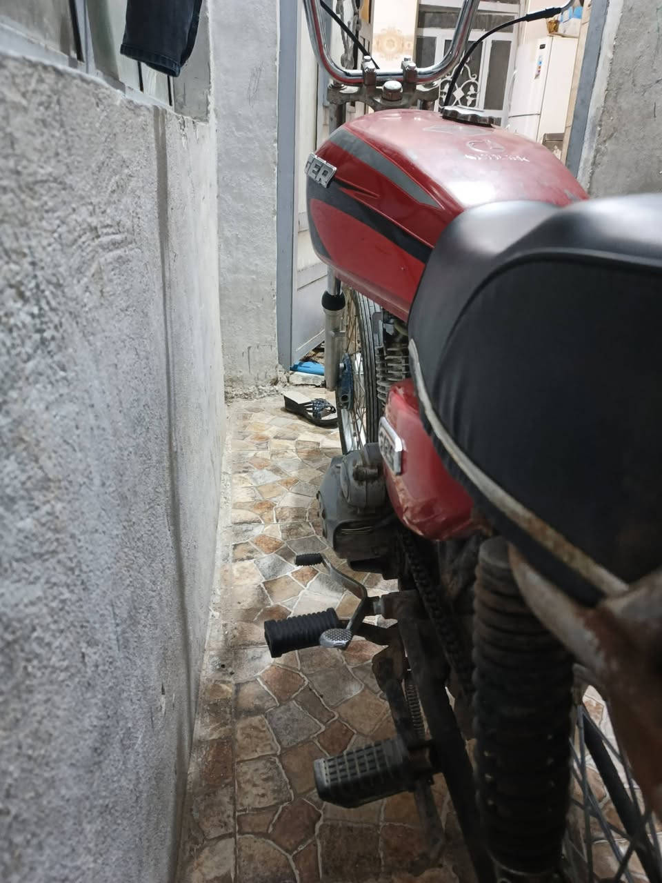 سلام عليكم دراجه البيع شلعه ومعدل خمسه كير محرك mtr 150cc لاتنقيص لانضوح لاتبخير  ماناقصه شي رقم ***********
