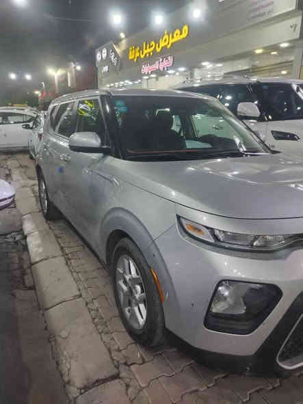 كيا صول 2020 S وارد امريكي ماشية 104 ميل رقم بغداد هزة وسنوية ورقم جديد رقم شاصيها موجود بالمنشور بيها 6 قطع صبغ بدون دواخل والسونار منشور
محرك 2000 دوش بي رواجز ومفتوح المحرك (يحتاج ترتيبات)
السعر 105
رقم الهاتف ***********
مكاني الكريعات معرض العبيدي بغداد
