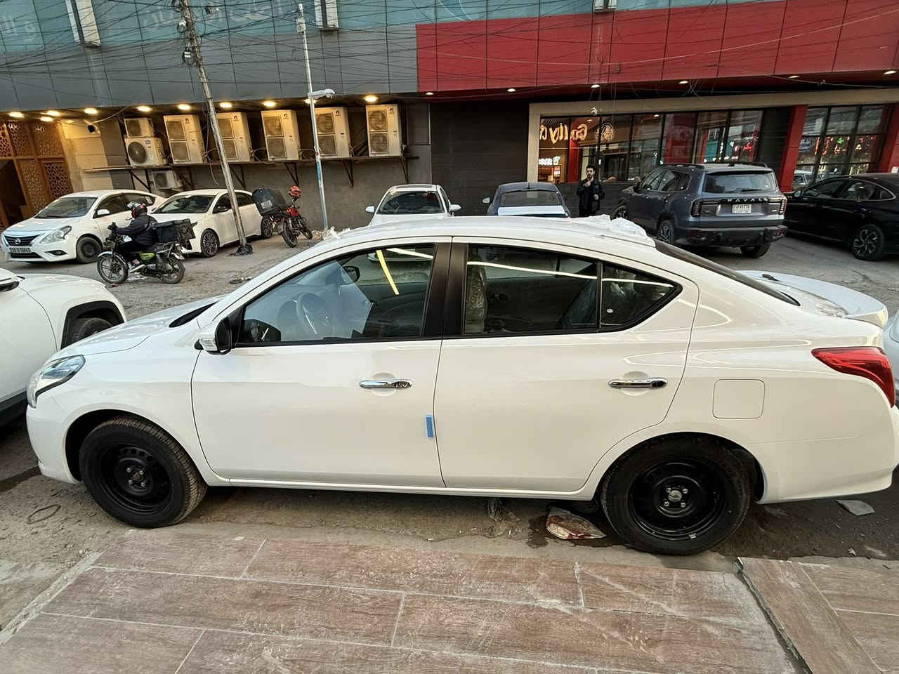 سني موديل 2026 زيرو ماشيه 4 الف مكفوله كفاله عامه حتى من شخط رقم اربيل*********** بغداد الكرادة
