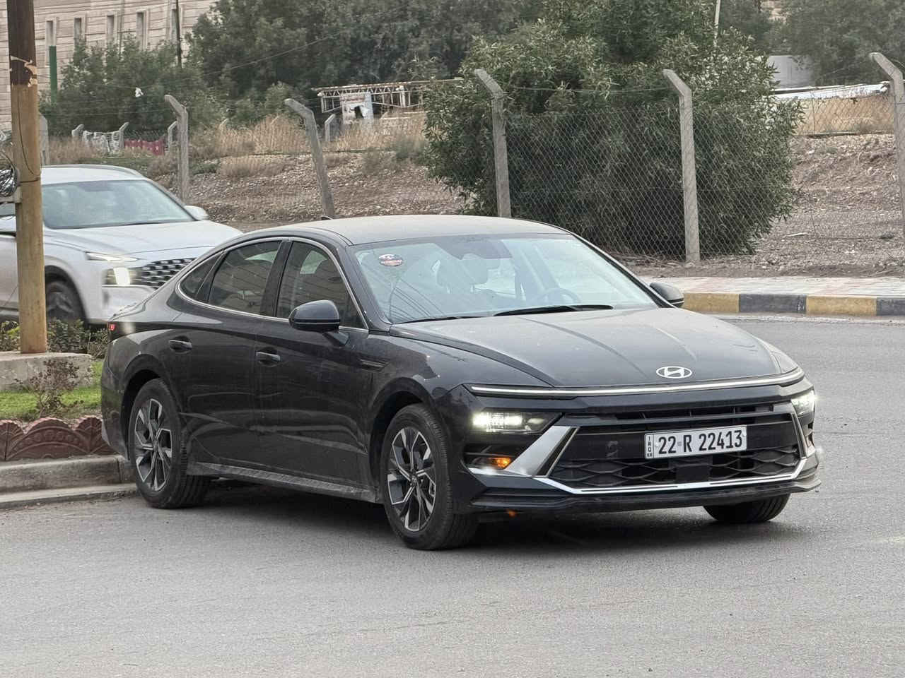 للتواصل فقط واتساب او الاتصال عالخط
سوناتا  الطراز الجديد 2025🔕 
2500 تنفس طبيعي      
رقم اربيل  تحويل للمشتري 
الدولي الجديد هزه وفحص وترقيم جديد
 بنيد مبدل ومصبوغ فقط 
  ماشية   الفين   فقط   بوضع الزيرو 
.. شرط التحويل او وكالة للمشتري 
مواصفات 
sel ..
2500 مكينة المرغوب
بصمة تشغيل + البوب بصمة + تشغيل عن بعد
كشن السايق كهربائي  
تبريد شاشة بيانو منفصل
تدفئه بالكشنات 
اوتو هولد + اوتو اوف
مانع انحدار ومانع انزلاق 
لد امامي نهاري 
كيرها دكم
لايت زينون عالي ناصي 
رادار امامي خلفي جانبي
اشاير بالمري 
شاشة كبيره بلادية + كامرا خلفيه دوارة 
مانع تصادم امامي خلفي
قيادة آليه تحديد مسار 
سايد بريك دكمة 
انضمة قيادة 4 
وباقي المواصفات معروفة للسيارة
 [hidden information]
ملاحظه 🚴🏼
تتحول بأسم المشتري بدون مياخذ السيارة لاربيل   فقط السنوية ياخذ لمرور لاربيل وتتحول بأسمه نفس اليوم
الهاتف: ***********    
واتساب متوفر او الاتصال عالرقم  
بغداد حي الجهاد الاطباء
سعرها 198 ورقة
