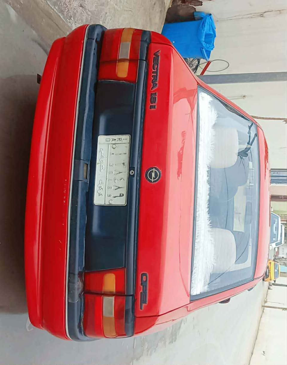 فیکترا مودیل 1991
سیارة حلوة ونظیفة مال بیت 
بس صبغ عام جمالي
سیار ة مشروع وطني باسمي 
سنویة جدید حتی 2029
بطاقة بنزین موجود 
سعر ٤٥ بیه مجال
مكان سیارة كركوك
***********
 *********** كركوك, العراق
