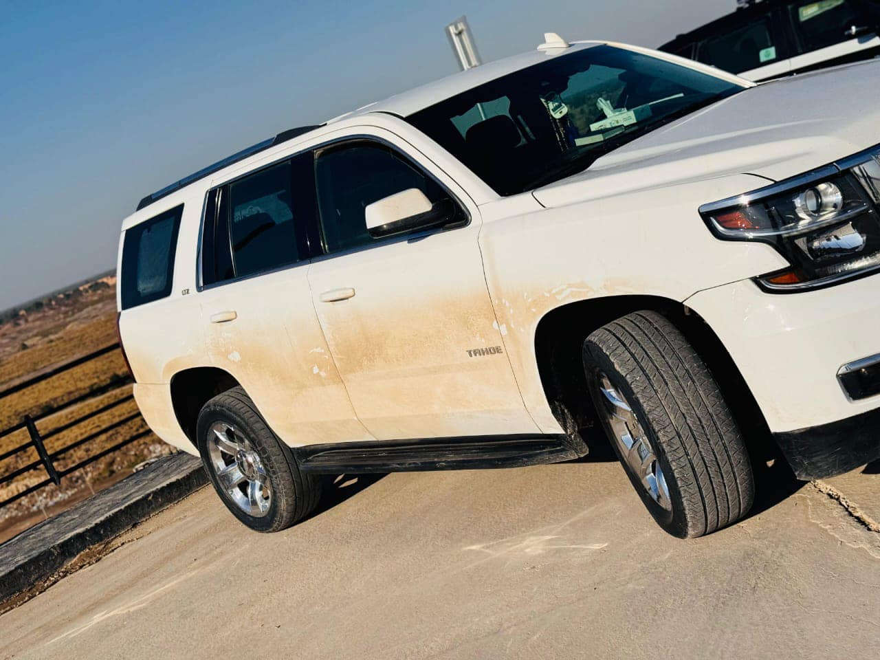 مكلف بلنشر للبيع تاهو LS. 17 رقم شمالي جديد السيارة جاهزه حادث جاملغ وبنيد السعر 285 وبيها ملاحظة يوجد سونار داخل المنشور للمعلومات *********** واتساب ***********
