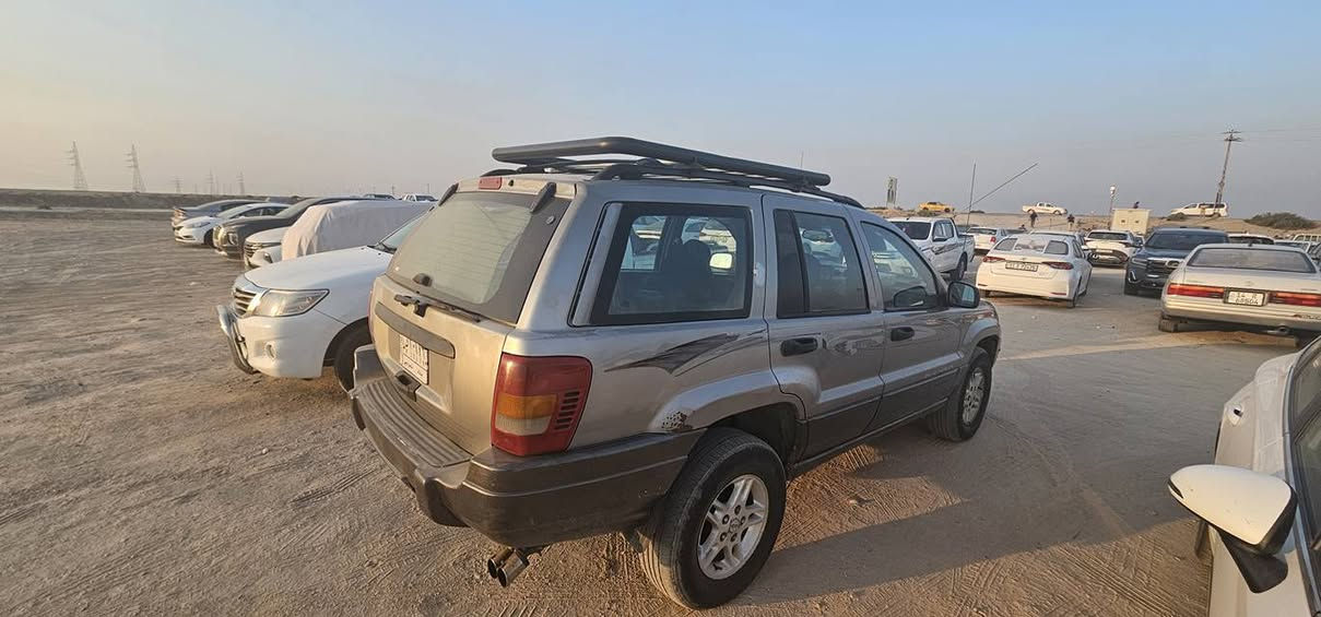 سلام عليكم
جيب شيروكي مديل 2000 رقم بغداد مشروع عنوان سياره بصرة  سنويه بأسمي  تحويل ثاني يوم سياره جاهزه محور محرك كير vvt جديد  تخم تاير جديد حداديه امامي خلفي جديدة  سعر  68  تفاصل الرجاء تواصل على هذا  رقم ***********
