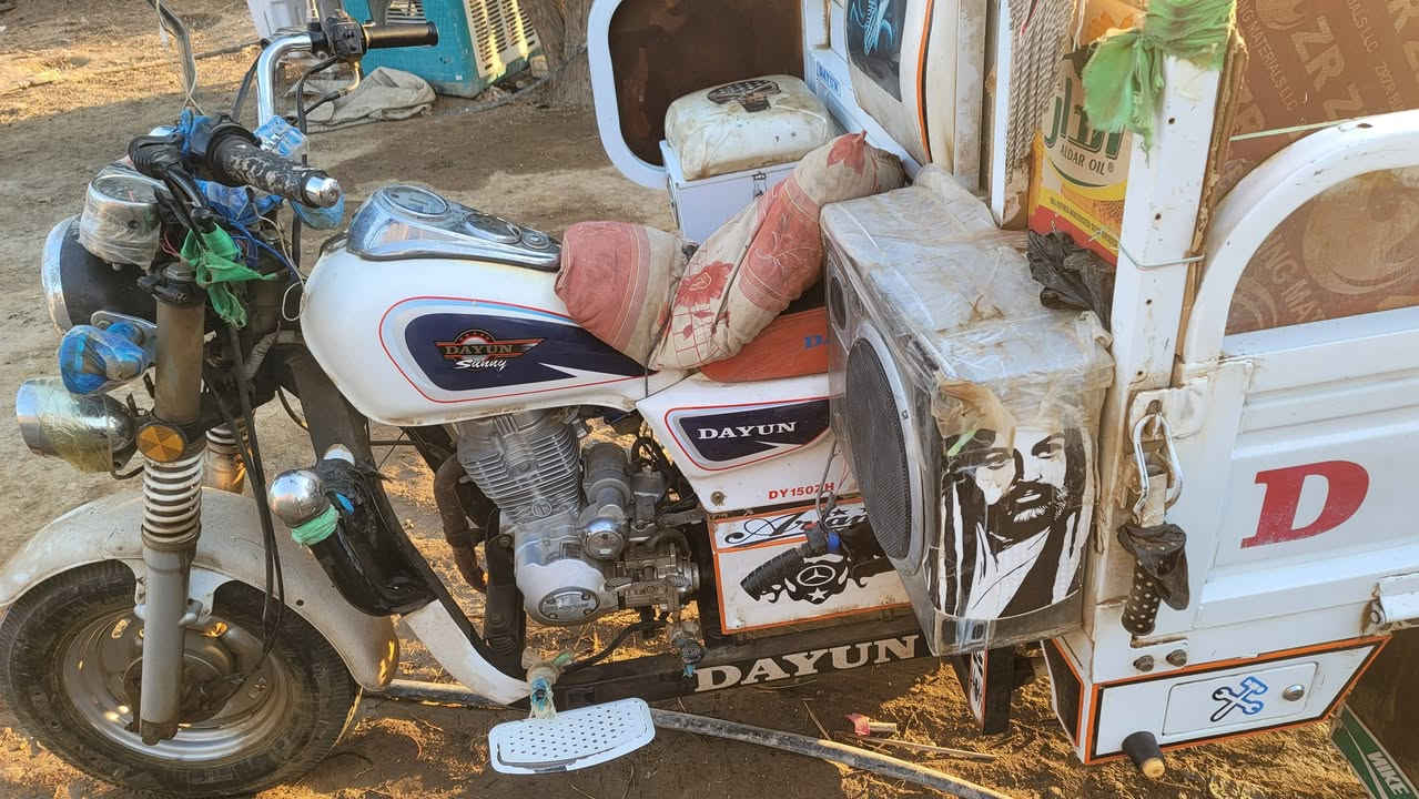 يا الله  ستوته  ديون 23للبيع السعر مليونين ونص  وبيه مجال للاستفسار  الاتصال على الرقم ***********
