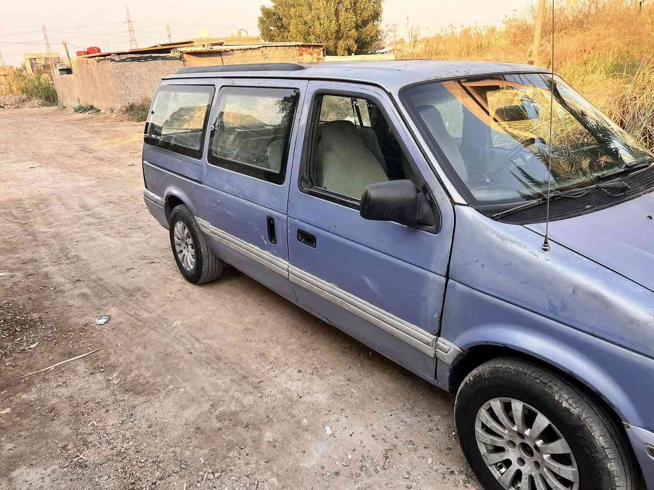 دوج كلايزر سياره بالادعيه حلوه محرك جديدسياره مديل 93 رقم إنكليزي جديد تحويل ثاني يوم تبريد  شغال  تخم تايرات جداد  سياره حلوه مناقصه شي ترايك للبصره 
رقم صاحب سياره ‭0780 591 0971‬ 
***********
