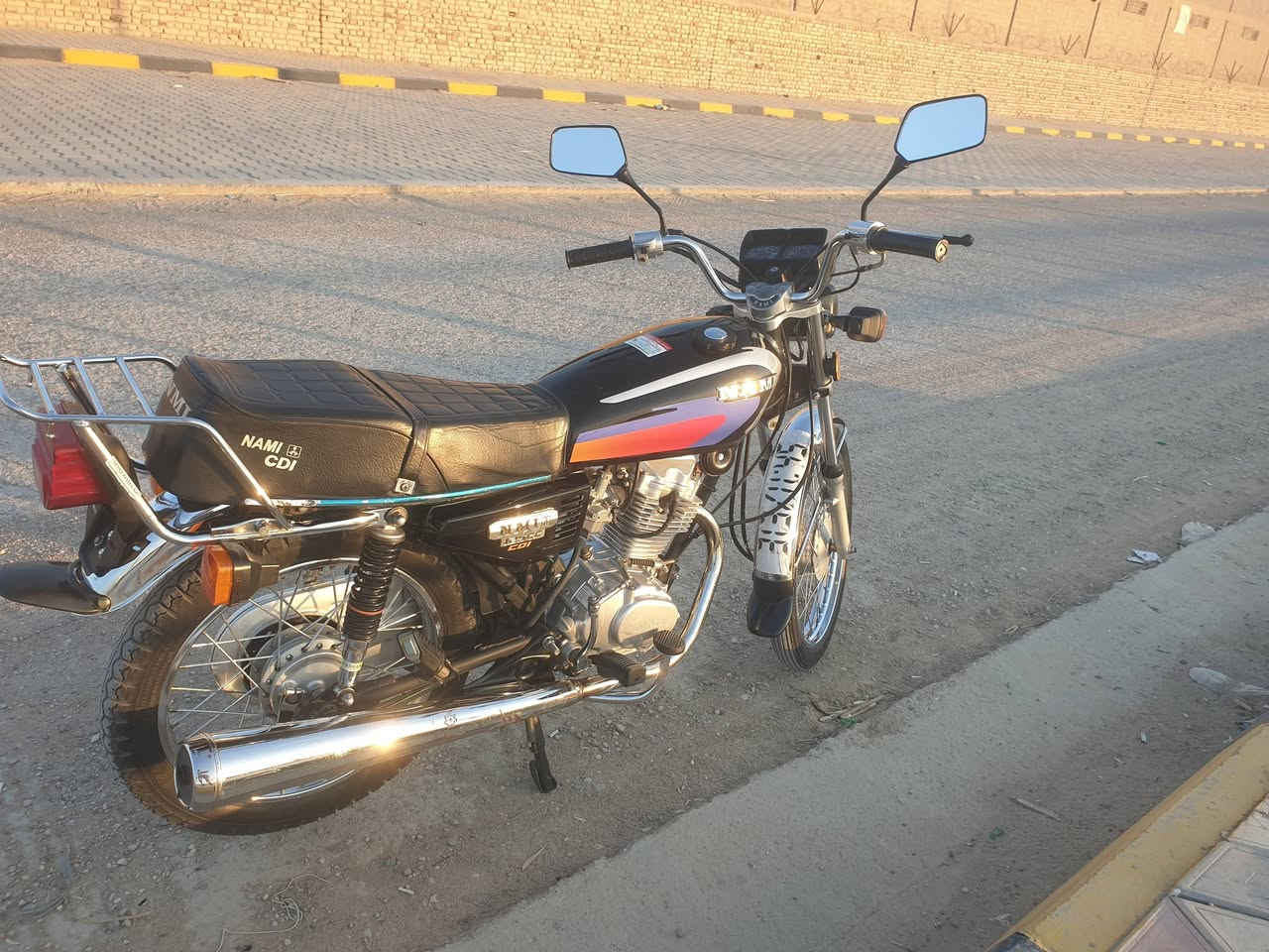 سلام عليكم دراجة نامه ابلاد 23 شهر 11 نهايته اربع اوراق اصوليه للبيع مكان كوت 
للاستفسار خاص او اتصال-***********
