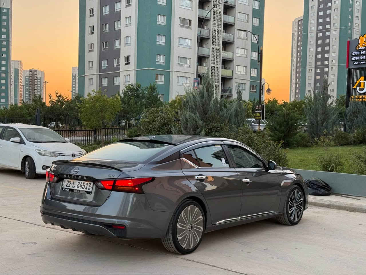 NISSAN ALITMA 2022 SV
***********
***********
نیسان ئەڵتیما ٢٠٢٢ 
فول مواسفات نەوتی  کەندی سەیارەکە کامل کراوە بە ٢٠٢٥ 
بی شوخت تەنها یەک پارجە بۆیاخە بی ناو گرتن بی شەنسی پیش و دوا کەپس ڕادار و بەردی سالنسا بە شەرت ئەرباگی بەشەرت هەردوو بەسمەی بیلادی لەگەلە 
شاشە گەورە ،.ڕادار پیش و دواو و لە تەنیشت ،.ترەکشن کامیرای دواوە،. شەغاڵ ،.
‎حەساس ,. دەرگای بەسمە،.بەسمە،.دیاری کردنی خیرای،. ٨ ئەرباگ ،.
لایت زینۆن ،. دوو ئەگزۆز،.کوشن کارەبای،.
سەیارەکە تازە جوان ماوەتەوە گیر و مەکیەنە بەشەرت
ڕەقم و سەنەوی تازە تاکوو ٢٠٢٩
تەحویل و غەرەمە بەشەرت 
سعری ١٥١ وەرقە و مەجال السليمانية, العراق
