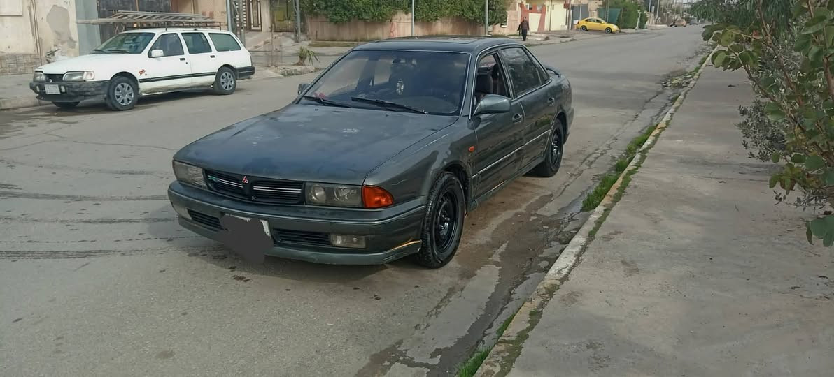 مستبوشي سگما موديل 92 محرك و كير  شرط فول تومامتيك تبريد شغال سقف بوند صندوق تقحيل طخم تاير جديد
بيها بالداير يم قبغ البانزين صبغ فقط

رقم نينوى مشروع وطني شرط التحويل 

مكان السياره موصل حي عدن
السعر 40 وبيها مجال
ملاحظه : مكلف بالنشر لحد يدخل خاص للاستفسار الاتصال على الرقم ‏‪***********‬‏
