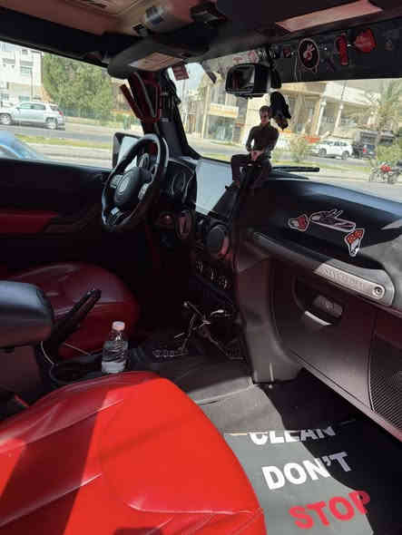 رانكلر  موديل 16 مرفعه بلاد 2.5 انج
عليها تزويد دوسات ودعاميه امامي خلفي 
ودرع جامه تايرات نظيفه تخم 5 
بيها هوايه ترزوديد داخلي خارجي 
بيها صبغ جملغين وبنيد محدث 
السعر 185 
مكانها بغداد 
بيع او مراوس حسب القناعه 
***********
