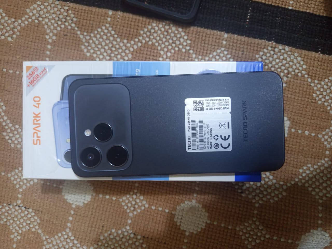 تكنو سبارك 40للبيع شبيه الايفون 17
جهاز جديد مابي شي فقط الكامره الاماميه ماتشتغل محتاج فرمته ترجع تشتغل جهاز مكفول م̷ـــِْن الشخطه كلشي مابي  
السعر 175وبي مجال شراي اتصل موجود واتساب
***********

