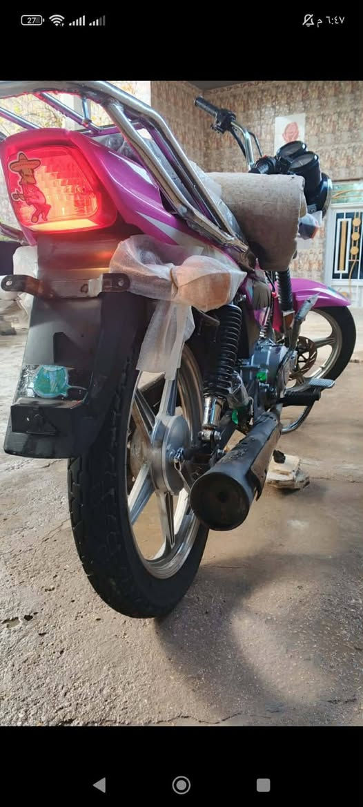 دايون عضم كلك موديل 23مكاني بابل مركز سعر ٥٠٠ وبيه مجال هذا رقمي بي واتساب *********** دراجه بيه فقط رقم شاصي وكاتبك عليه دراجه يرادله ترتيبات شويه مافارغ اني طالب
