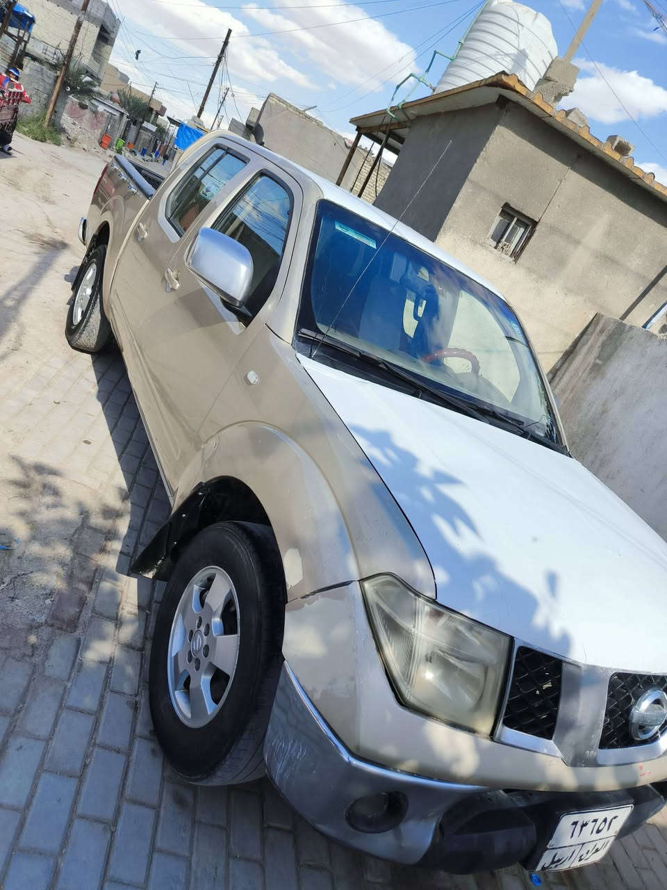 سلام عليكم نيفاره ٢٠٠٩ سياره اصولي بس راعيه ماندله ابيع واقع حال يعني ادوات تكفل عشائر وسرقه سياره جديده كير مكينه عل شركه تبريد تخم تاير صدر كله جديده بيع او مراوس حسب لقناعه بغداد قرب  مدينه بسمايه ***********
