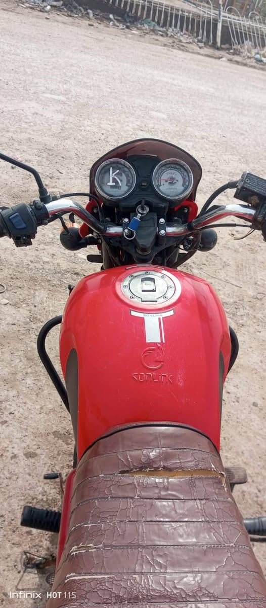 دراجه موديل 22 للبيع سعر 650 مكانها الخالص رقم الهاتف ***********
