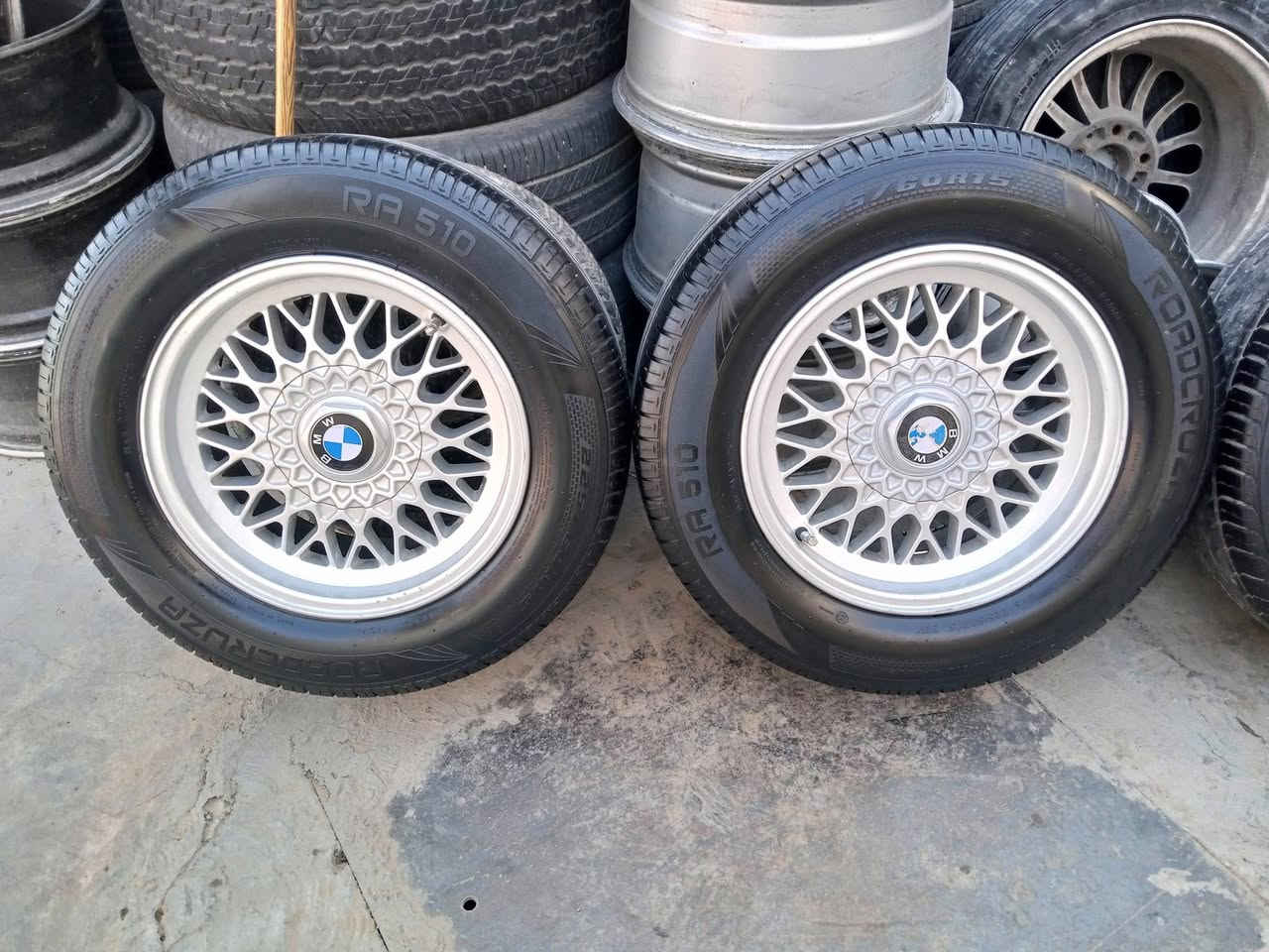 تاقم تایە ویلی حەسیر شتی شاز و دەرجە یەک بئ بۆیاخ
قیاسی 225 60 15 قیاسی بیلاد بۆ گۆرینەوە لە سلێمانیم
بەشەرتی هەموو شتێک گۆرینەوەش لەگەڵ هەموو ویلێ اکم
***********
***********
