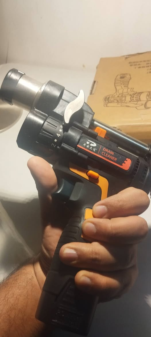 دريل لازاله الانسدادات في الصرف الصحي 
تستخدم لإزالة الانسدادات في مختلف المصارف، مثل أحواض الحمامات والمطابخ ومصارف الأرضيات.
تتميز بتصميم مسدس محمول ومقبض مريح.
يمكن أن تكون بمدى سرعة يصل إلى 500 دورة في الدقيقة.
مناسبة لجميع أنواع الأنابيب.


**إذا كنت صاحب هذا الإعلان وتريد حذفه لأي سبب، رجاءا أرسل رسالة إلى الدعم الفني**