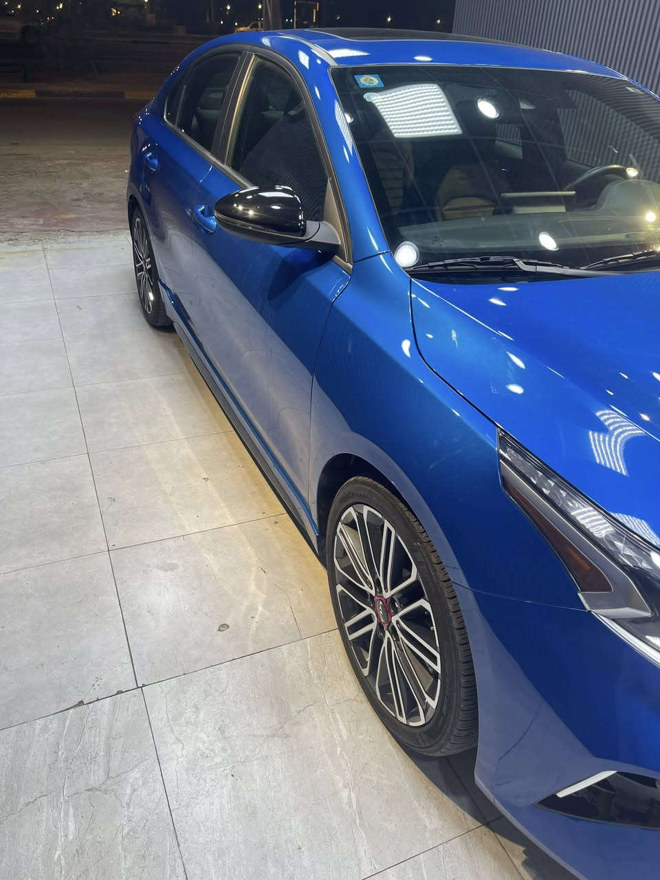 للبيع: كيا فورتي موديل 2024 – فئة GT | لون أزرق

📍 المكان: البصرة
📅 الموديل: 2024
🎨 اللون: أزرق
⏱️ الممشى: 7,000 ميل فقط يعني زيرو
⚙️ القير: أوتوماتيك
⛽ الوقود: بنزين
🫆: بصمة تشغيل عن بعد 
🛠️المحرك 1.6 تيربو-201 حصان
🛠️ الحالة: نظيفة جداً / استخدام خفيف
📆: مرقم بصرة وجاهز 
📊: كفالة عامة / ضررها تقرير مياه امطار 
✨ مواصفات GT:
 • شاشة كبيرة + نظام آبل كار بلاي وأندرويد أوتو
 • كامرة خلفية + حساسات
 • جنوط رياضية
 • مقاعد رياضية
 • مثبت سرعة
 • تبريد ممتاز
وهواي بعد مواصفات 

🔎 السيارة شرط الفحص وما بيها أي ملاحظات

💰 السعر: 170 وبيها مجال 

📞 للتواصل:***********
