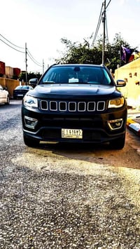 جيب كومباس 2018 فئة LIMITED 4x4 سيارة وارد امريكي حادثها موضح بالصور  ...