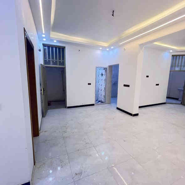 السلام عليكم يتوفر بيت للبيع المساحه 100متر في منطقه حي الزهراء خلف الجمعه افريحه خدمات كامله مي ومجاري وكهرباء وتبليط منطقه مخدومه بالكامل للبيت طابق واحد يحتوي على غرفتين نوم واستقبال وصاله ومطبخ وصحيات ومنور البناء طابوق  الاستفسار عن السعر
*********** ()***********
