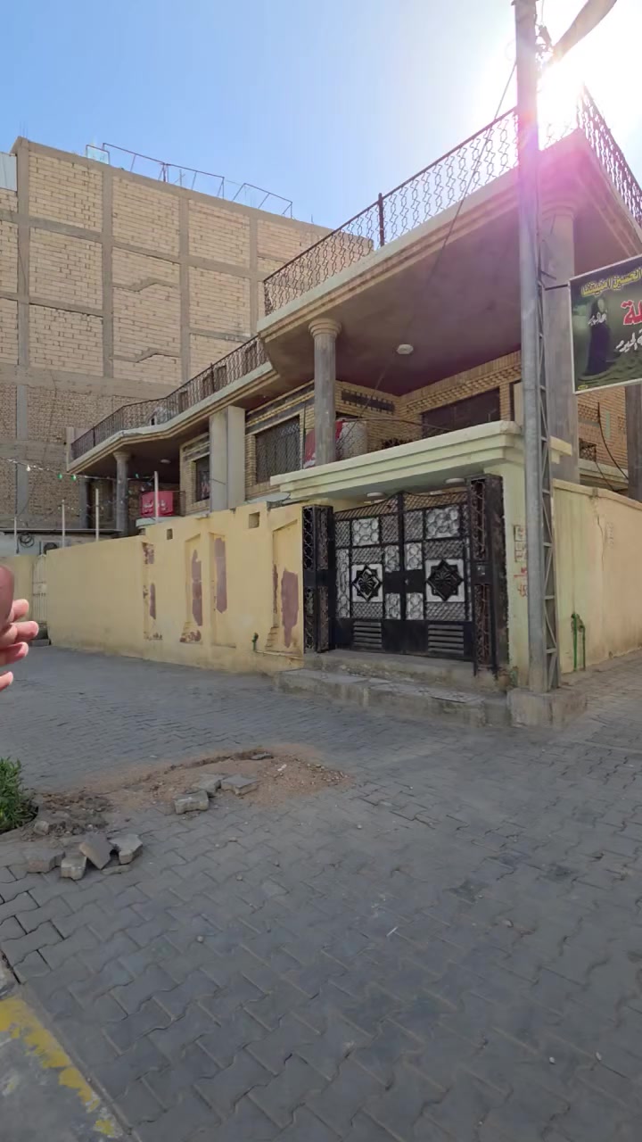 كربلاءالمقدسه
مكتب  الغراوي 

بادارت منتظر الغراوي 
🌟 بيت للبيع – بناء حديث
2026
🏡 المساحة: 544 
🏢 الطوابق: طابقان
السعر داخل المقطع
📍 الموقع:قرب المخيم داخل القطع مجاور فندق الفرات 

📄 نوع العقار: طابو صرف 
⚡ الخدمات: متوفرة بالكامل

🎥 للمزيد من التفاصيل:
تابع الفيديو أو اتصل على الأرقام التالية:

📞 منتظر 
***********واتساب 
***********واتساب
