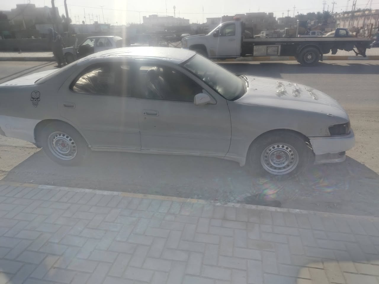 سلام عليكم للبيع كرسته مديل 93 رقم نبار  راعيه بنجف موجود شرط التحويل محرك ونجي مكفول كير كايم كشره حلوه نضيفه جاهزه من كلشي ترايك وين ماتريد سعر 16وبيه مجال *********** مكان سماوه
