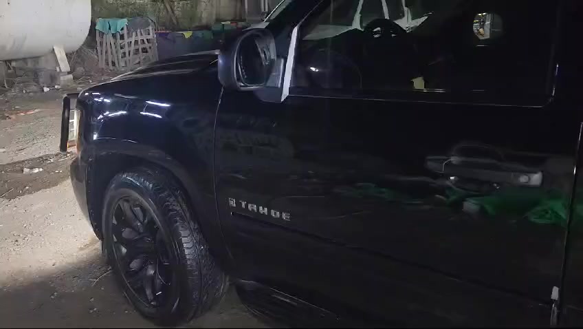 السلام عليكم للبيع سيارة تاهو 2008 LTZجاهزه من كل شيء اربيل باسمنه سنويتها تنتهي 2028سيارة حلوه فول موصفات خليجي تبريد ثلاث قطع كشنات كهربائية الامامي والخلفي سبعه راكب سلايت جنطه كهربائيةحساسات كامره تدفئة بالكشنات تشغيل وتطفيه عن بعد كامل موصفات اهواي بيها موصفات بعد ويل كب 20استيل العنوان بغداد البلديات الضباط شارع عشرين
***********
