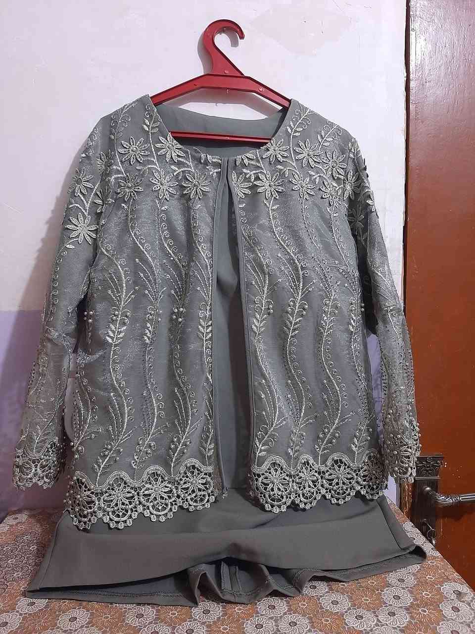 السلام عليكم عندي ملابس للبيع كلهن اريدهن ب150 الف


**إذا كنت صاحب هذا الإعلان وتريد حذفه لأي سبب، رجاءا أرسل رسالة إلى الدعم الفني**