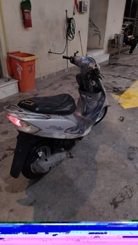 اخوان دراجه لبيع دراجه خير من الله ما ناقصه شي دراجه مزوده بوشه ٥٥ كلا...