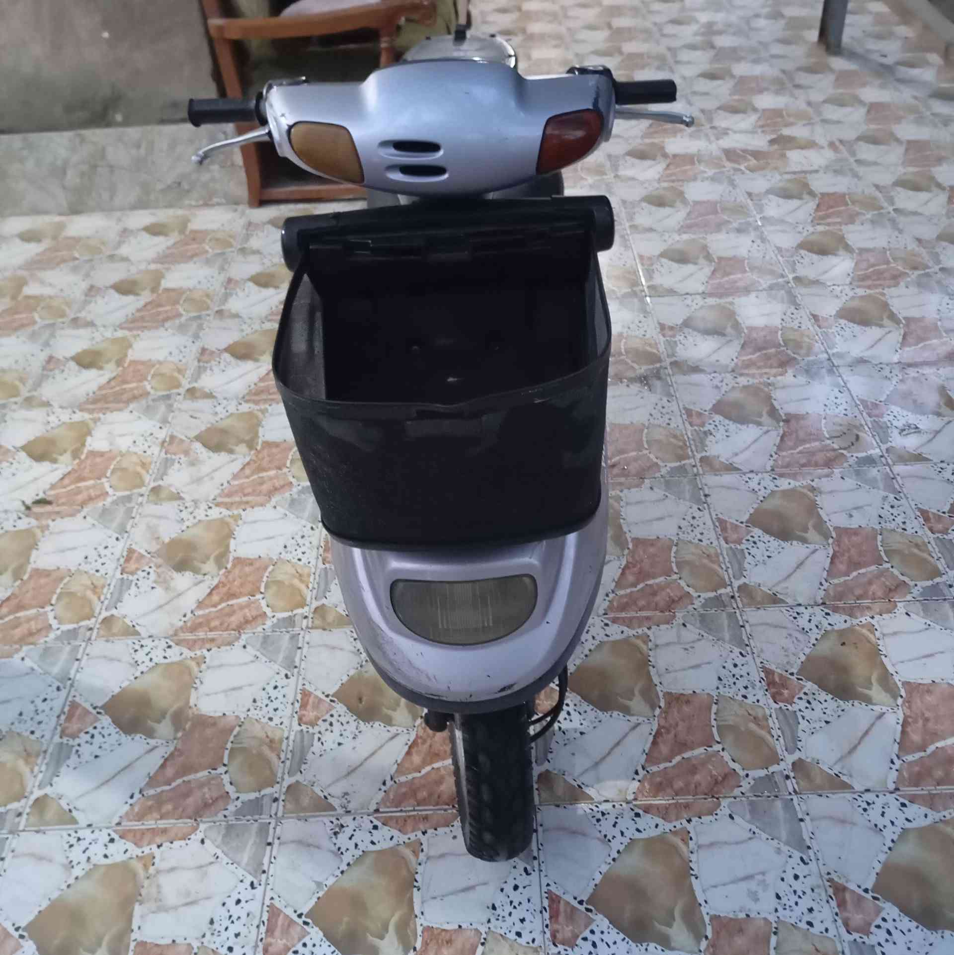 سلام عليكم دراجة منغولي محرك ناعم شلعه ومعدل نكره سلف  تايرات جدد مكفوله من كلشي المكان كربلاء طويريج ***********
