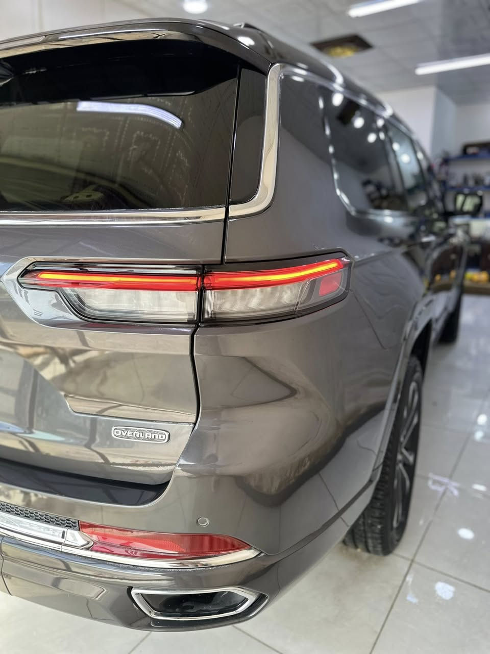 السلام عليكم 2021فول مواصفات اوفر لاين حادث بنيد وجاملغ بدون دواخل السعر 315ورقه وبيهه مجال او مراوس السياره بدون رقم العنوان بغداد المحموديه للاستفسار الاتصال على الرقم (***********)***********
