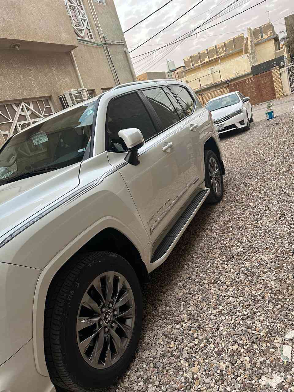 لاندكروزر للبيع موديل 2023  اربيل لمتد ماشيه 35 كيلو متر سنويه باسمي مجدده  لحد 2029   مكفوله من كل شي

تلفونات *********** و***********
