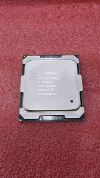 معالج • إنتل Xeon • E5-2680 v4