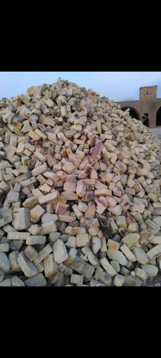 كسر البيع توصيل ميسان والقضيه هاذه رقمي بيه واتساب *********** بيه طابوك وثليثي ونص طابوكه *********** انسب الأسعار
