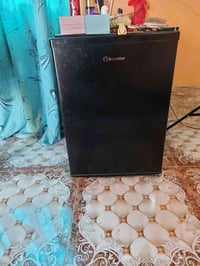 ثلاجه بعدي جديده سعر 85.  07811278839