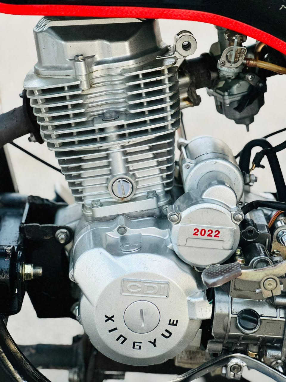 سلام عليكم عندي هاي الستوته 2022 بليته ومنفيس كلها ع بلاد شرط انطيها قطره صبغ مابيها  محرك 2022 بلادي شرط ركبه محرك كهربائيات كلها شغاله ستوته حلوه واحله من الصور السعر 1.300 وبيها مجال بصيط حك الجيه شراي خابرني مامتواجد ع فيس ***********
