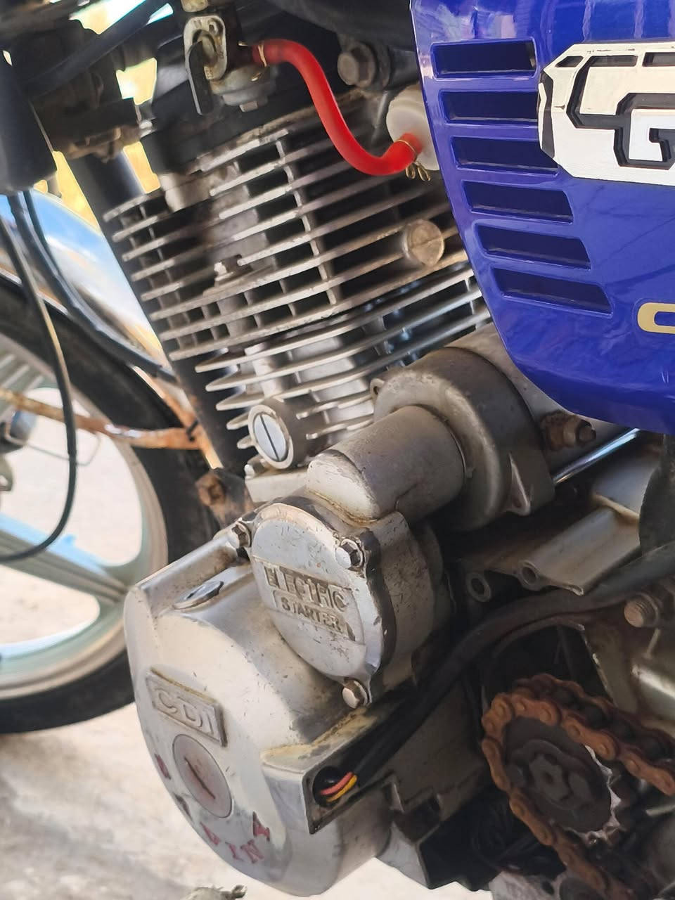 السلام عليكم دراجة نامة خمسة كير للبيع المكان الصويرة السعر 275الف بيهة مجال للطيبين موديل 2021 دراجة مجفتة عداد 160 دراجة نضيفة راسلوني خاص


**إذا كنت صاحب هذا الإعلان وتريد حذفه لأي سبب، رجاءا أرسل رسالة إلى الدعم الفني**