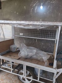 عربانه لبلبي أو باجله يرهم تبيع كلشي بيه انطيني سعرك لتواصل 0770430688...