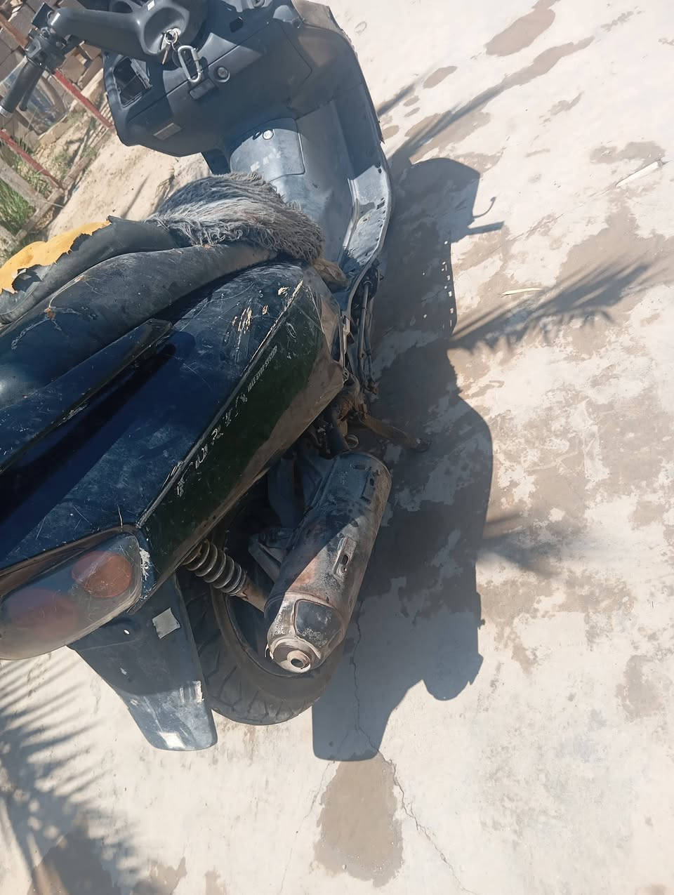 نكره سلف نقصه شخاكه وصونده بريك خلفي سعر 250وبيه مجال


**إذا كنت صاحب هذا الإعلان وتريد حذفه لأي سبب، رجاءا أرسل رسالة إلى الدعم الفني**