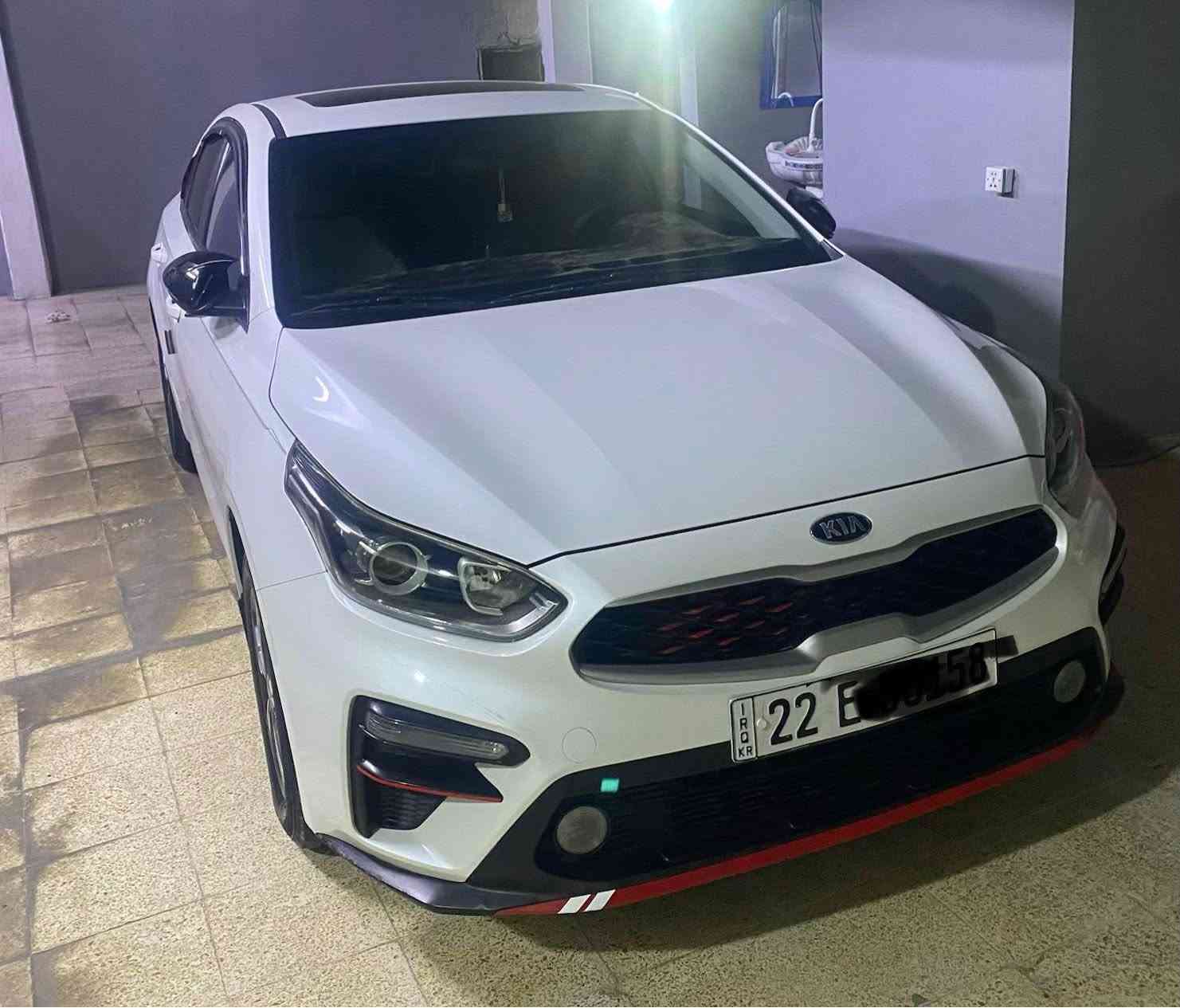 السلام عليكم 
سيراتو 2019 خليجي بدون صبغ 
محرك كير شرط ١٦ تبريد قطعتين فول من عده بصمه شرط وكالة وتحويل اي تفاصيل اتصل 
***********
***********
