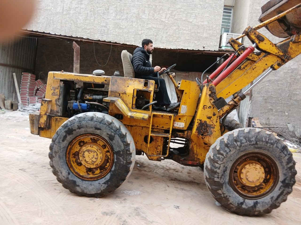 كتر بلر 910 كير ومكينه مكفول سعر 75 وبي مجال ***********
