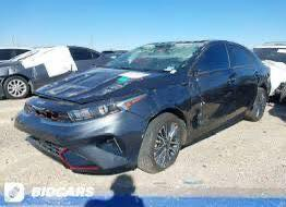 السلام عليكم للبيع فورتي فول مواصفات موديل (2023) جيتي لاين حادث موجود بل نشر سعر (150) مرقمة تحويل ثاني يوم مكان السيارة بغداد مدينة الصدر تواصل ***********
