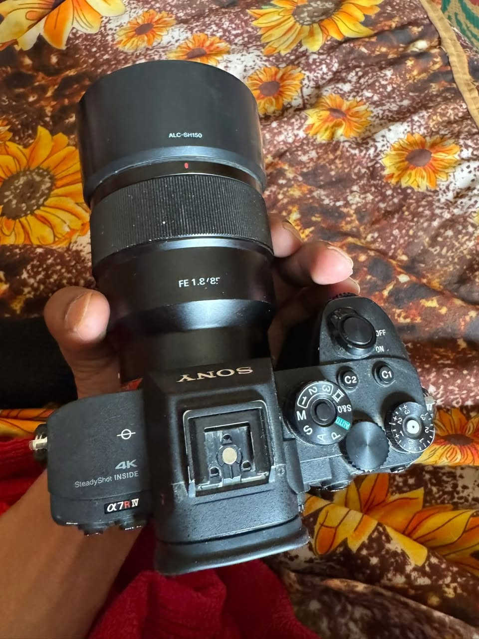 بدي فقط 
سوني r7m4
نضيفه وشترها كدامك
سعر مليونين وبيه مجال 
توصيل موجود


**إذا كنت صاحب هذا الإعلان وتريد حذفه لأي سبب، رجاءا أرسل رسالة إلى الدعم الفني**