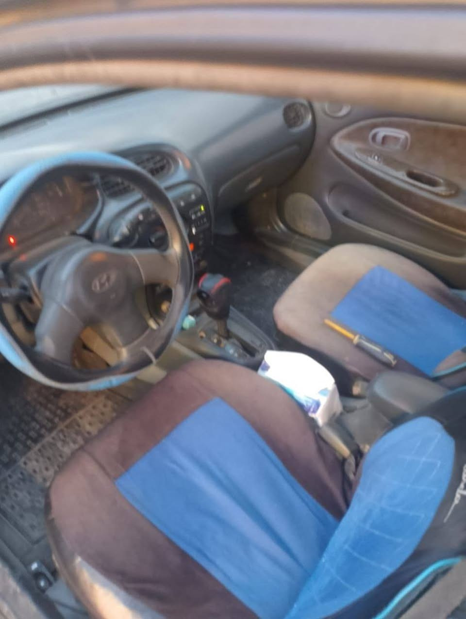 السلام عليكم سياره للبيع موديل 96 كير أوتوماتيك محرك الفين تتدفه تبريد شغالات مكاني بغداد للتفاصيل عل خاص سعر44وبيها مجال للشراي ***********
