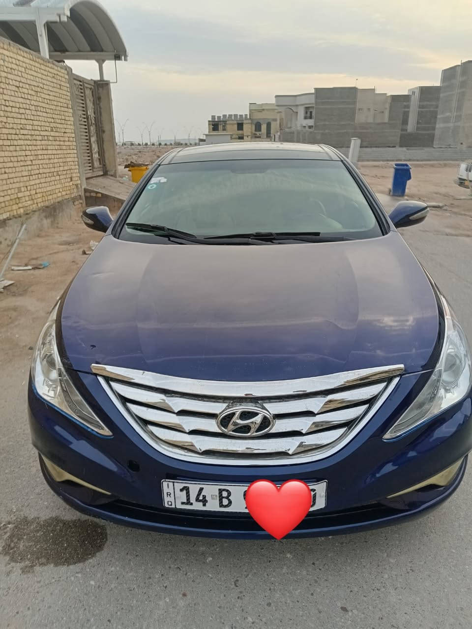 اللهمً صل على محمد وآل محمد
سوناتا موديل 2013 فول مواصفات بانوراما بصمه كشنات جلد وكهرباء لمتد وارد امريكي حادثها جاملغ امامي ايمن نفسه مصلح وراجع ممتغير بيه اي قطعه مكينه وكير وتبريد فوق الممتاز حداده 70‎%‎ السياره احلى من الصور ارقام جدد وهزه جديده المكان بصره السعر 98 وبيه مجال ***********
