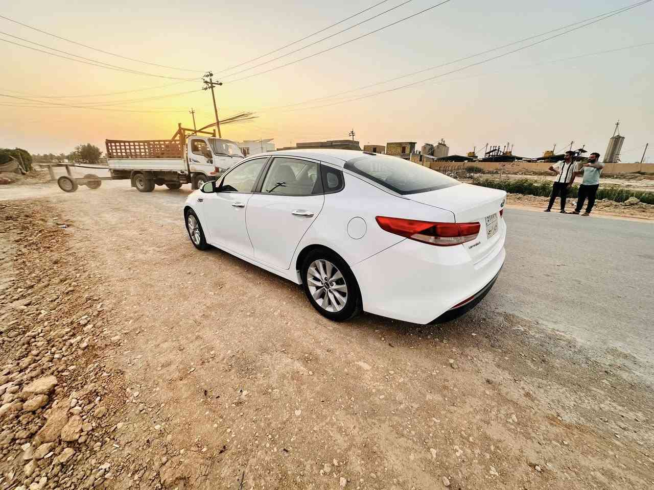 للبيع اوبتيما 16 أمريكي رقم اربيل سنويه نافذه سياره جديده مال جناي مكفوله من الحادث بيه فقط كلير سياره جاهزه تخم تاير صدر محرك كله جديد مال جناي  تبريد ثلج تحويل أو وكاله ثاني يوم المكان بابل الحمزه الغربي ***********
