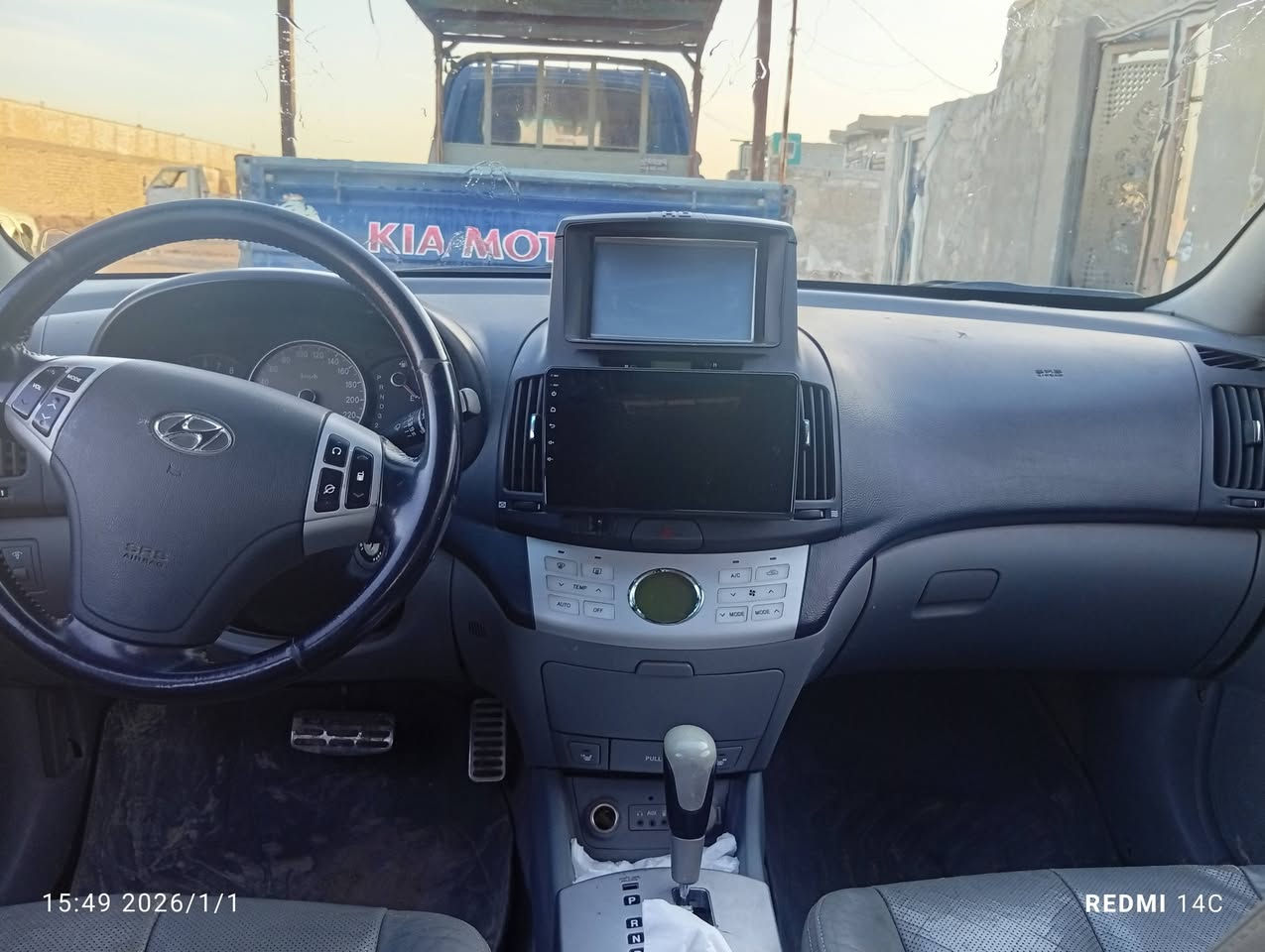 سلام عليكم افانتي موديل 2011 سعر دخول جديده كرتون ما ماشيه توام اشرط الحاسبه انجليزي مكان السياره نجف سعر 42 وبيها مجال حق الجيه***********
