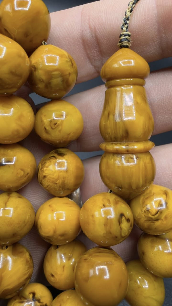 أسعد الله اوقاتكم 🌷

مسكي الماني انتيك خراطة ١٥ سنة - عرق اسود ♠️

مسباح فخم خام و خراطة 👌🏻

وزن ٧٦ غ صافي - مقاس ١٤،٥٠ مل 

المهتم يشرفني واتس اب ...مسباح يستحق الإقتناء 🥇

☎️ +96181822323


**إذا كنت صاحب هذا الإعلان وتريد حذفه لأي سبب، رجاءا أرسل رسالة إلى الدعم الفني**