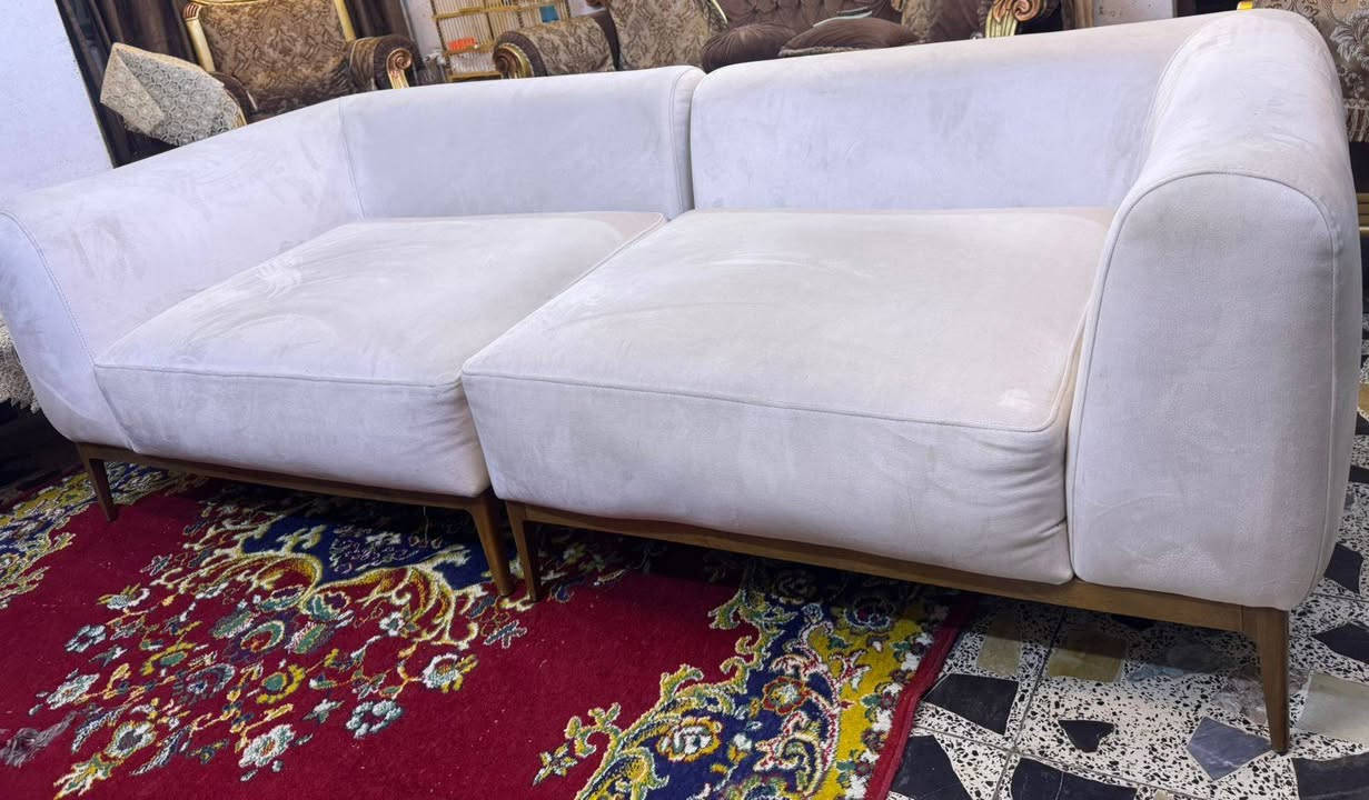 تخم قنفتين نضيفات مابيهن ضرر السعر 125 مكان بغداد الشعب ***********
